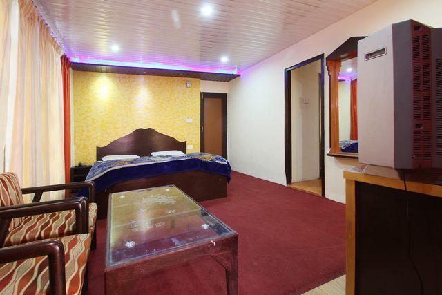 Hotel Bombay Palace Далхаузи Экстерьер фото